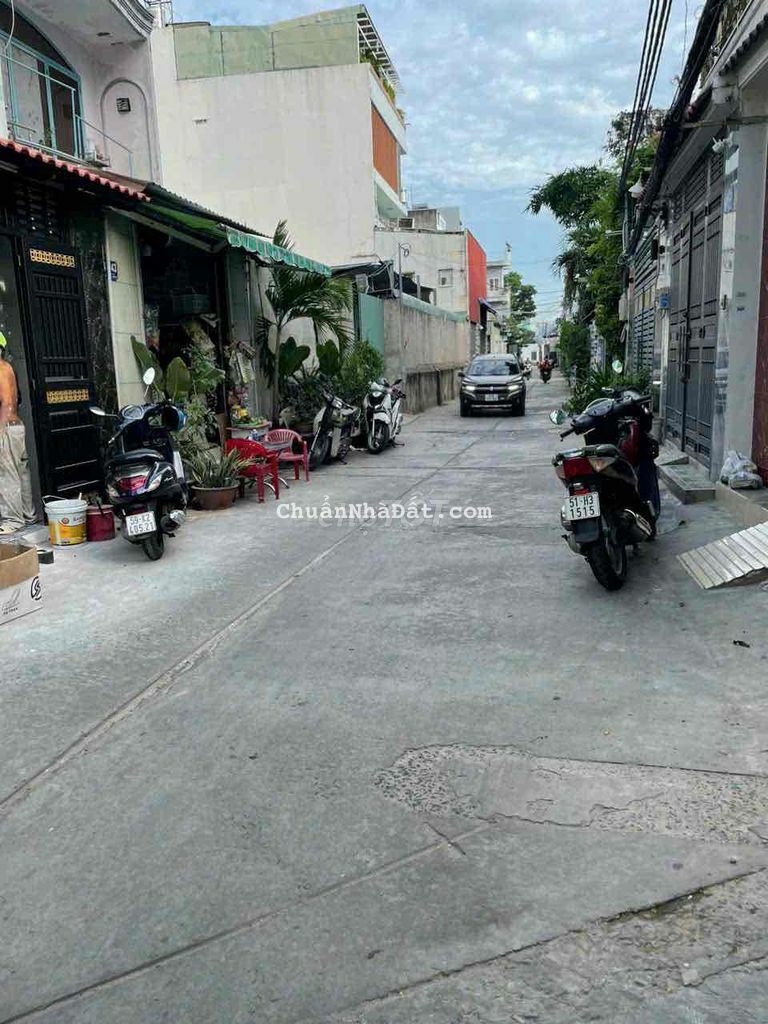 nhà 1/ tân hoà đông hẻm xe hơi thông
