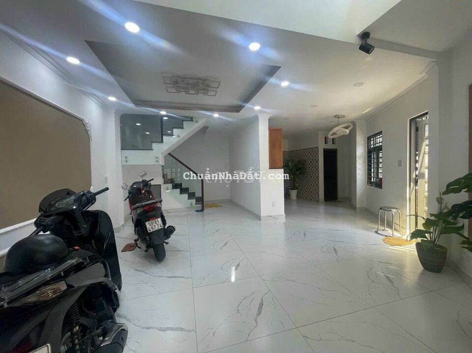 Bán nhà mới góc 2mt hẻm xe hơi Hoàng Hoa Thám 64m2 5 tầng