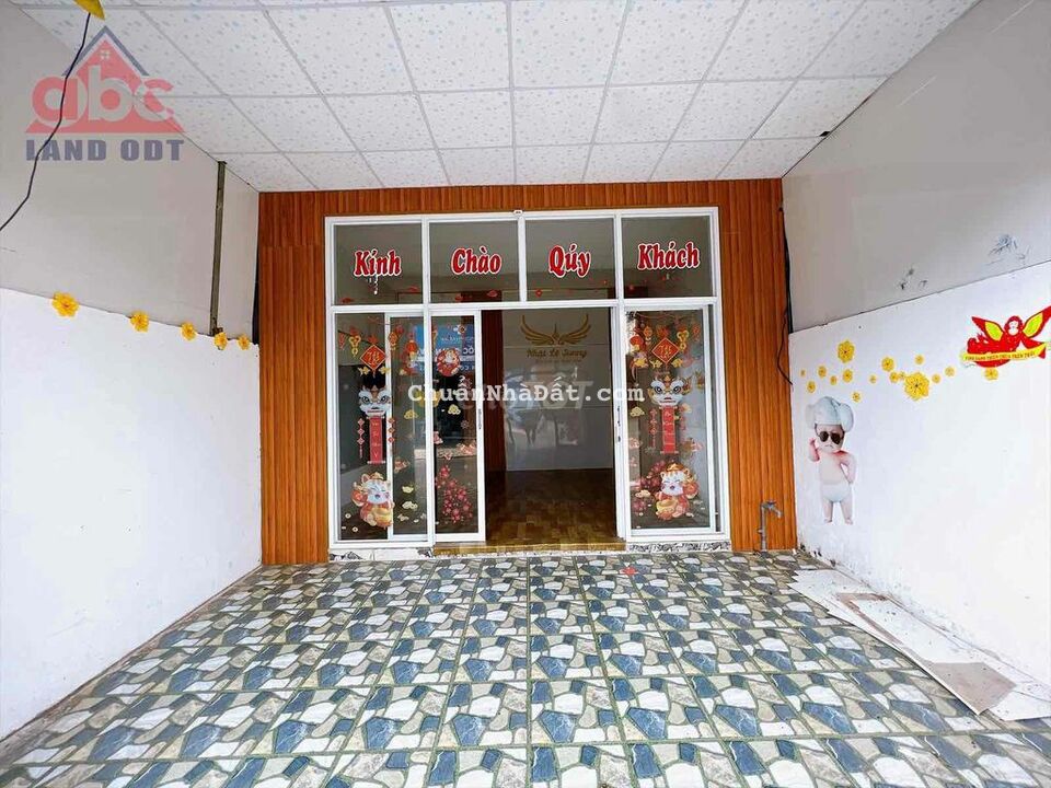 bán nhà mặt tiền Hoàng Bá Bích Trại Bò Long binh