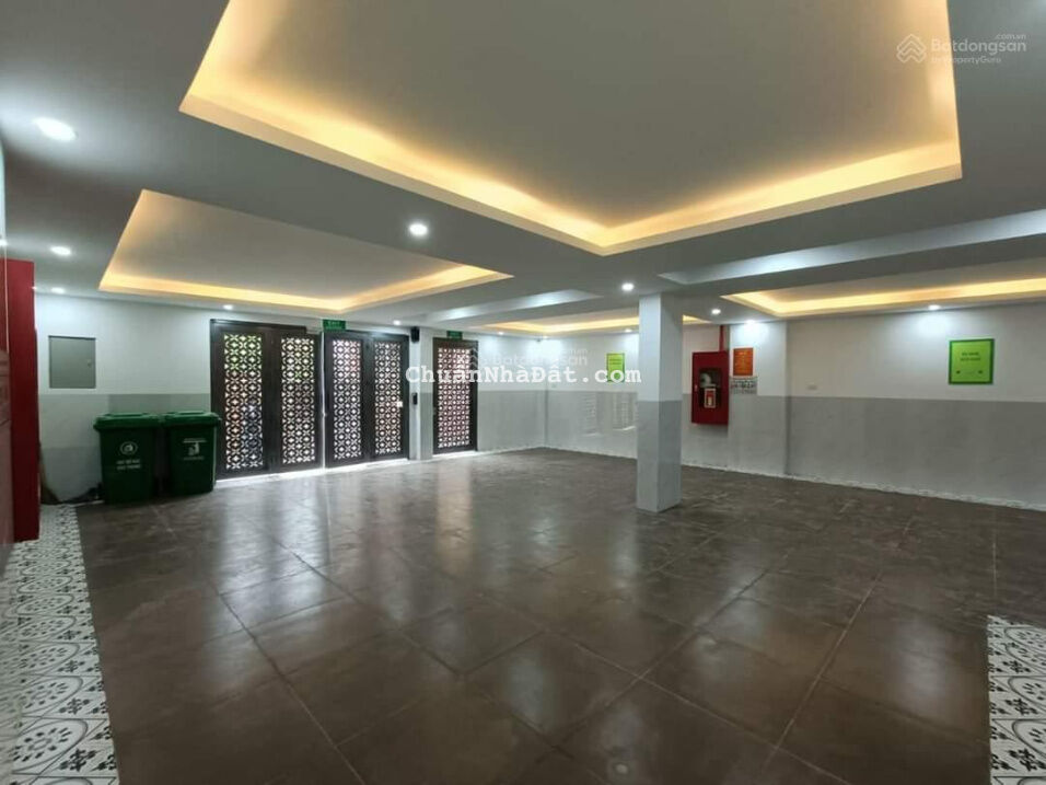 Bán CCMN Cầu Giấy 110m2x7T thang máy 29PN full đồ. Dòng tiền 155tr/tháng. Giá 19.5 tỷ có TL