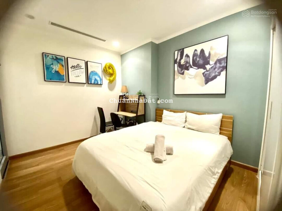 Đẹp như mơ, rẻ bất ngờ! Bán nhà Nguyễn Khang, Cầu Giấy đường ô tô tránh 38m2x5T mới đẹp full đồ