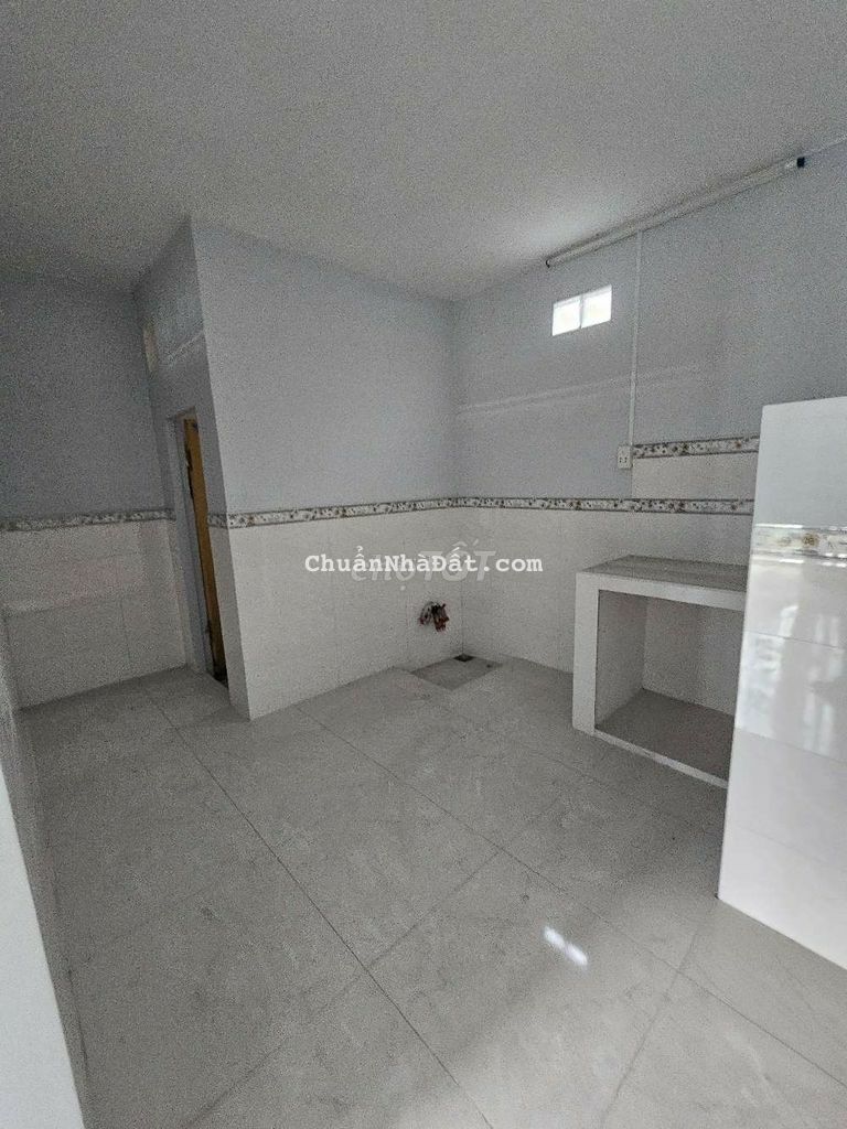 BÁN 2 CĂN NHÀ SỔ RIÊNG ĐƯỜNG Ô TÔ GẦN TTHC DI AN