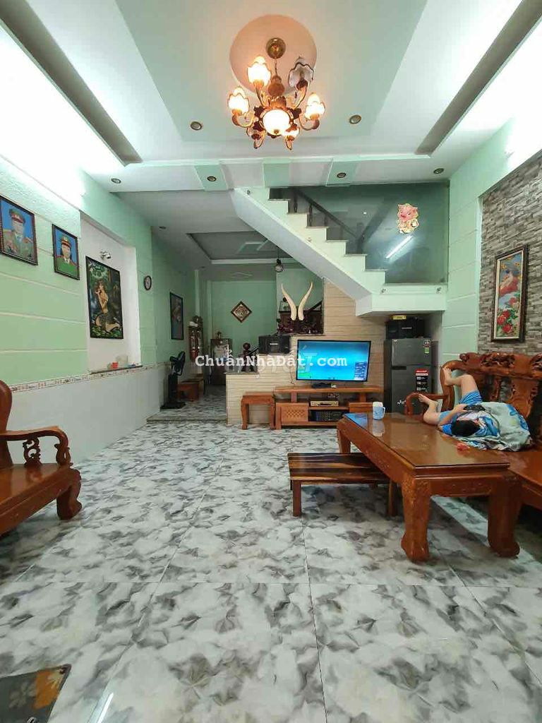 Nhà gần sân vận động phường Đông Hoà thành phố Dĩ An