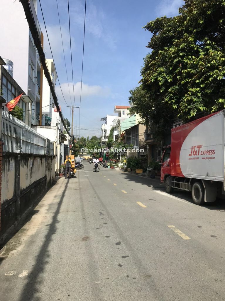 Bán Nhà Căn Cứ Lê Thị Hồng,6,3x22m,đường thông 10m