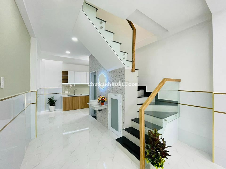 Nhà mới Đ. Phạm Văn Chiêu, GV, SHR, 48m², 2 tỷ 650