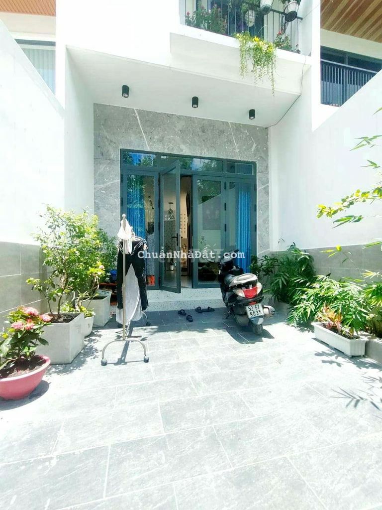 SỐC GẤP BÁN GIẢM 1TỶ CHỈ HƠN 5TỶ CÓ NHÀ ĐẸP 60M2 NGUYỄN VĂN LƯỢNG P16