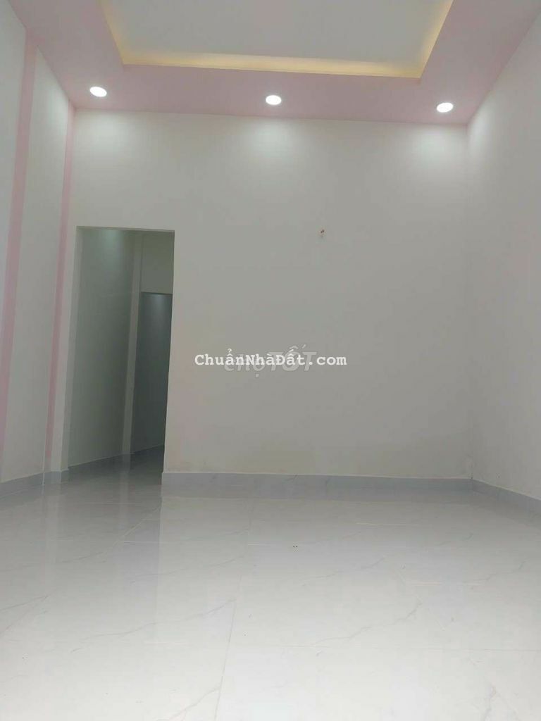 Nhà sổ hồng riêng 4x12 khu phố 1 thị trấn Hóc Môn