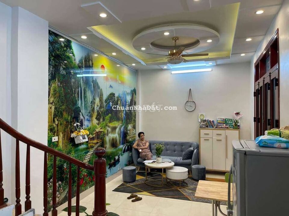 Bán Nhà Minh Khai, hai bà trưng, ngõ ba gác, 33m, 5 tầng, giá 3,7 tỷ