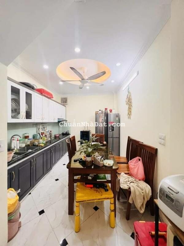 Bán Nhà Đẹp Trương Định, Hai Bà Trưng 36m, 5 tầng, mt 3m, giá 4.1 tỷ