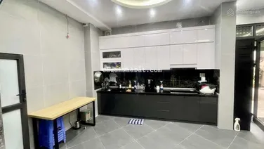 Bán nhà siêu đẹp ngõ Tô Hoàng lô góc 2 mặt thoáng vừa ở vừa mở VP cực đỉnh. DT 47m2, 5T. Giá 7.3 tỷ