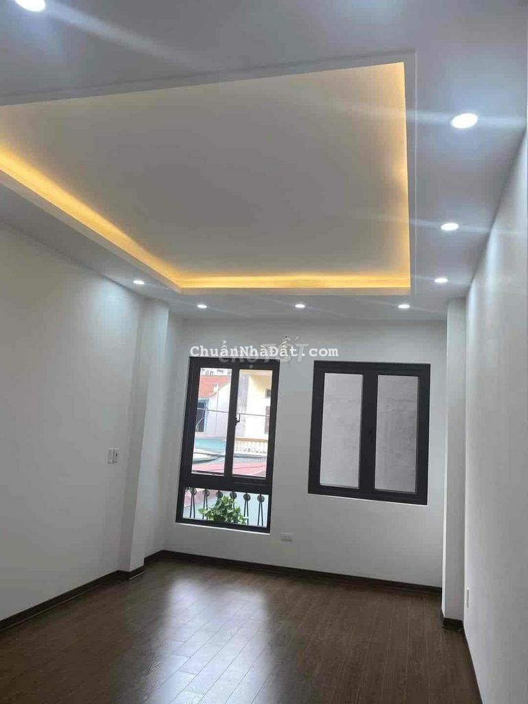 HOANG MANG VÌ NHÀ  GIẢM SỐC PHỐ LÊ TRỌNG TẤN OTO ĐỖ CỔNG THÔNG   NGÕ