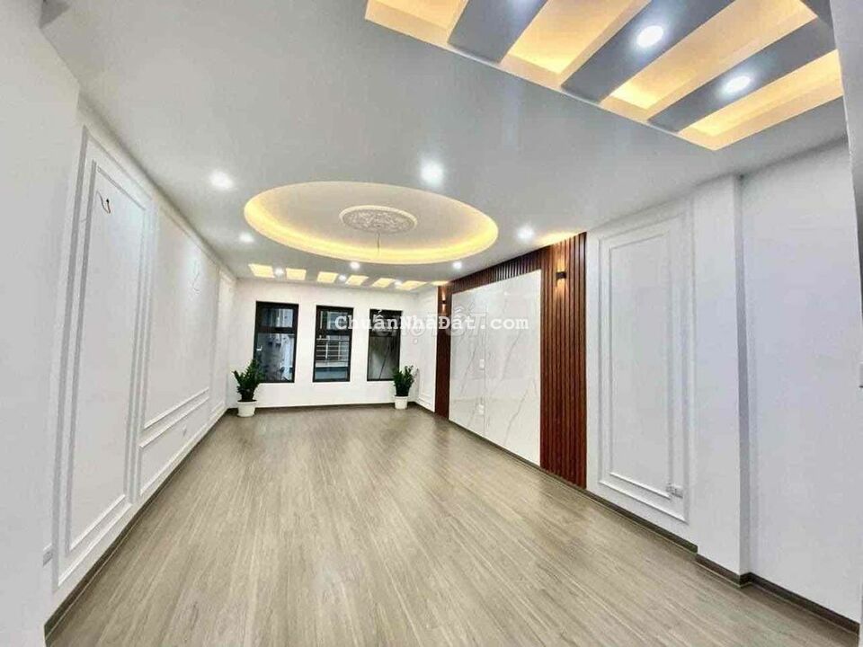 Độc Hiếm! lô góc Tân Mai oto tránh - gara - gần phố - sdcc 42m x 4t