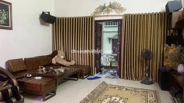 Bán nhà mặt đường Đình Đông vị trí siêu đẹp lô góc 3 mặt thoáng