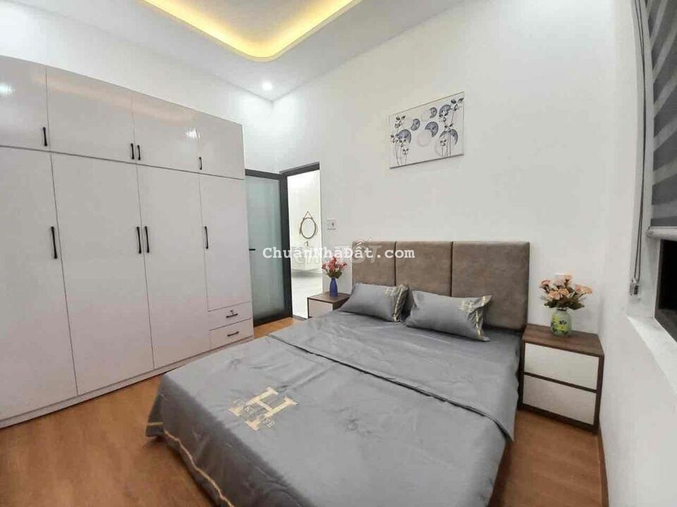 TÔI CHÍNH CHỦ CẦN BÁN NHÀ 2. TẦNG FULL NỘI THẤT CAO CẤP QUẬN LIÊN CHIE