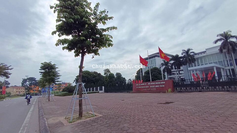 NHÀ NGAY PHỐ NGÔ GIA TỰ  LONG BIÊN, 4T SIÊU DÒNG TIỀN, LOGOC MT 10M.