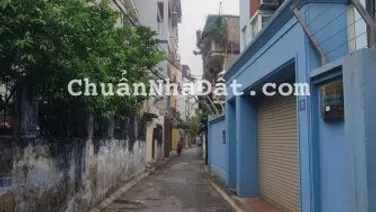 Bán nhà Nguyễn Văn Cừ 250m2, mặt tiền 11m - vị trí cực vip - ô tô thông - giá đầu tư