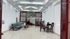 Bán nhà - Nguyễn Văn Cừ - DT 58m2 MT7,5m - 4,5 tầng - giá 5,6 tỷ ô tô đỗ cổng - ô tô tránh ở sướng