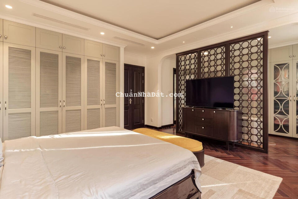 Bán nhà Lâm Hạ, Quận Long Biên 60m2, 5 tầng, 8.5 tỷ, ô tô, 0816.664.860