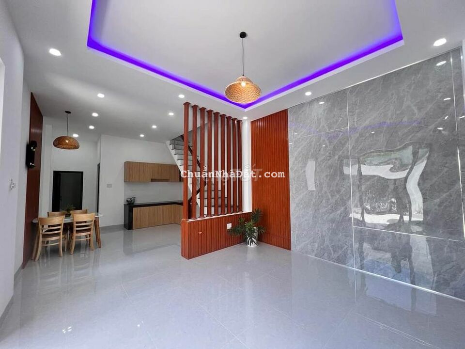 NHÀ MỚI XÂY PHƯỜNG 6, TP MỸ THO