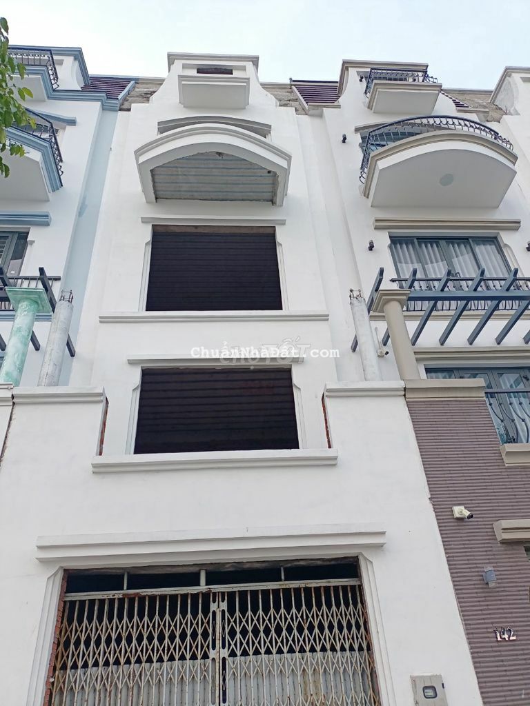 NHÀ 5 TẦNG MẶT TIỀN HOÀNG SA, PHƯỜNG 6, TP MỸ THO