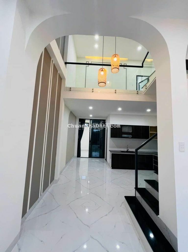 NHÀ LẦU MỚI TRUNG AN - SÂN ĐẬU OTO - THỔ CƯ, CHỦ QUYỀN NHÀ - 2 TỶ 380