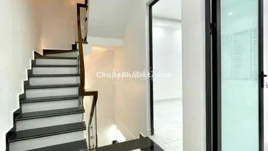 Bán nhà 4 tầng lô góc Nguyễn Bình, Ngô Quyền, Hải Phòng