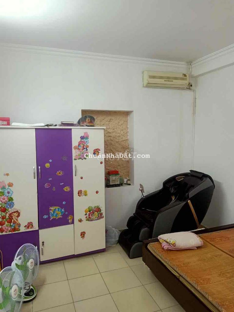 nhà Lach tray 43m x 3 tang re nhat KV