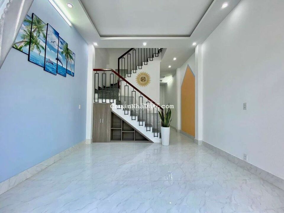 NHÀ TRỆT LẦU NGANG ĐẠI HỌC CẦN THƠ