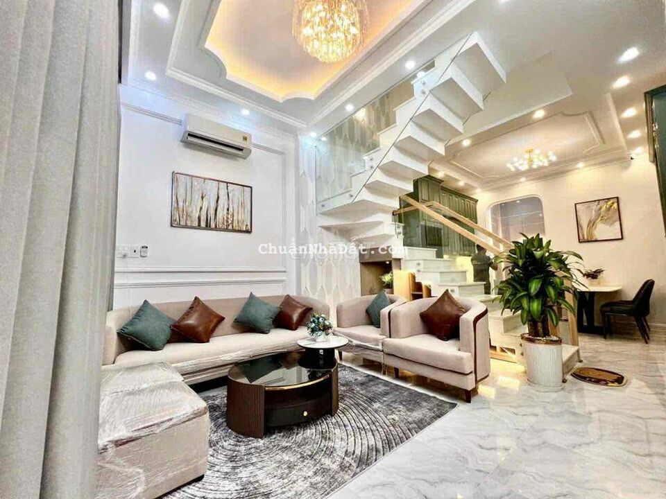 SALE MẠNH BÁN LỖ NHÀ 3 LẦU FULL NỘI THẤT XỊN HẺM 86 LÊ BÌNH