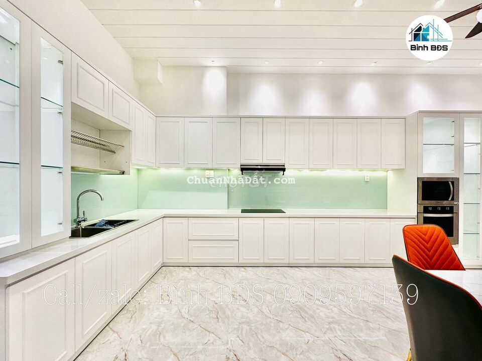 BánGấp nhà Đẹp 134/Đào Duy Anh trệt 3lầu hẻm 6m4PN