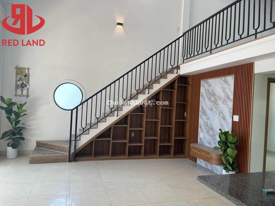 NHÀ LẠI THẾ ĐƯỜNG Ô TÔ TẬN SÂN-NỘI THẤT ĐẦY ĐỦ-G.ÍA CHỈ 2 TỶ 4XX