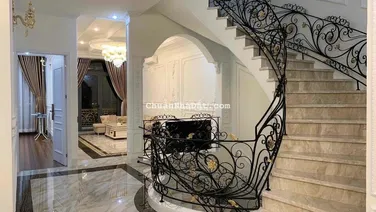 Căn Nhà Phố Đang Kinh Doanh Spa Cần Bán