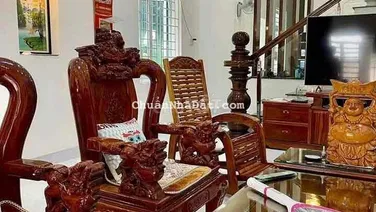 Bán nhà hướng Đông, hẻm oto thông, diện tích 132m2 giá chỉ 2,x tỷ