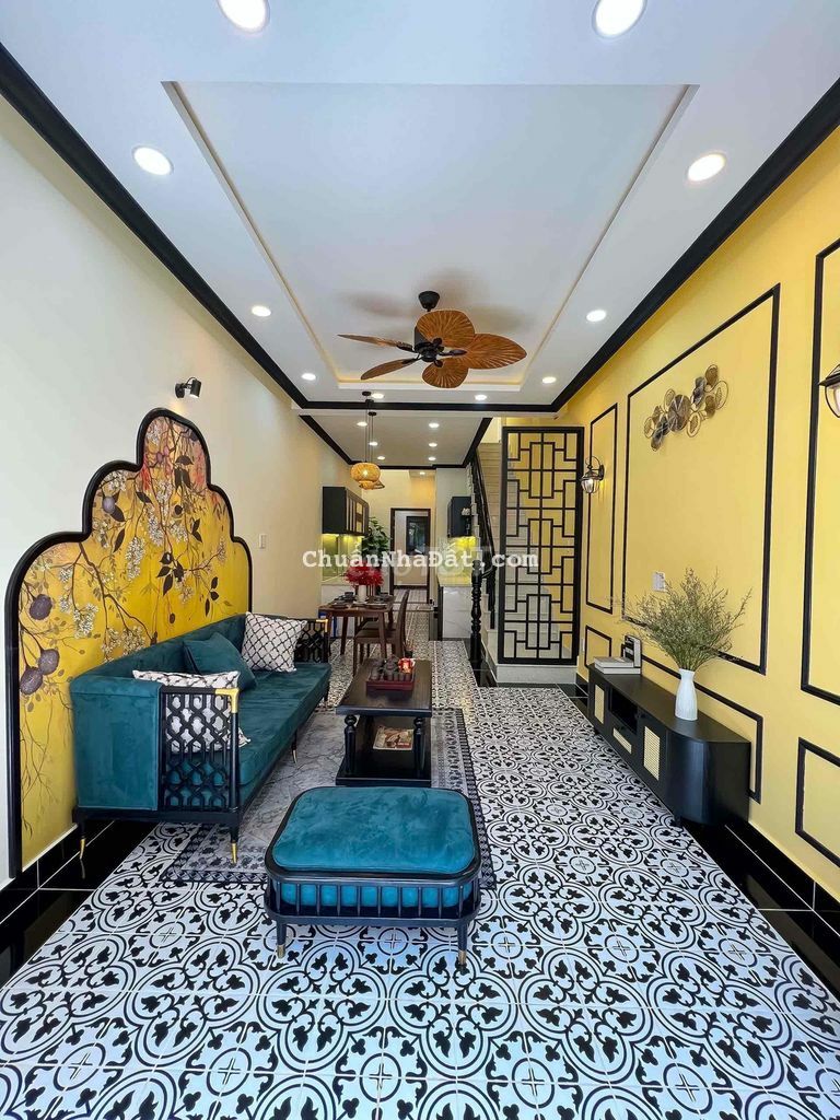 Bán gấp nhà phố 3.4x16,1 lầu,3tỷ780TL,Lê thị Riêng.q12