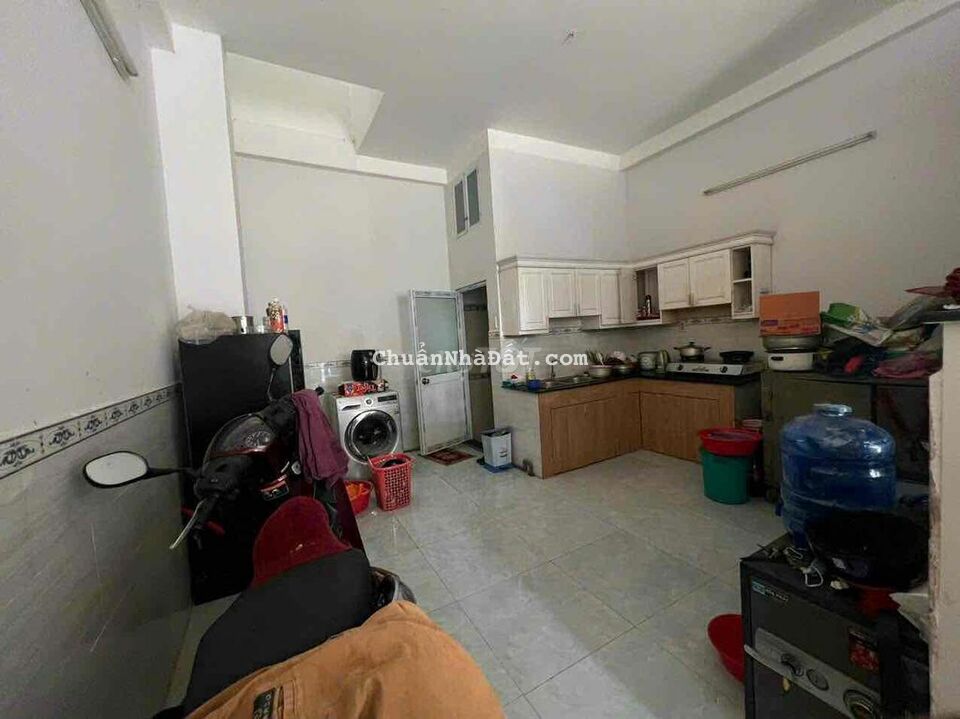 Nhà Thạnh Xuân 52,hẻm thông 7m,gần chợ,trường học