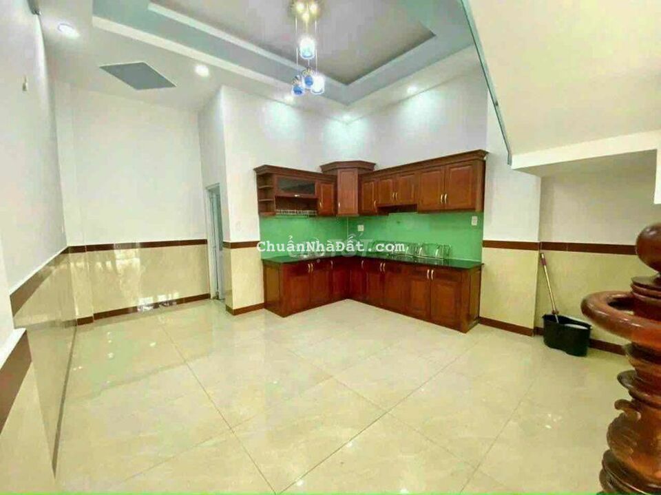 1/ HXH đúc 3 tấm Ngay KDC Hiệp Thành city