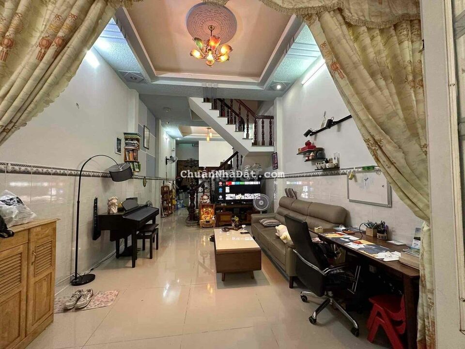 1/ Lâm Thị Hố đúc 1 lầu 54m2 2PN hẻm 4m trước nhà