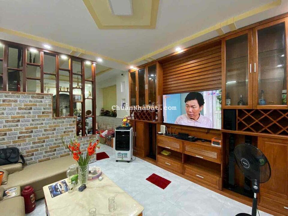 Nhà 1 lầu 2PN 56m2 4x15m HXH tận nhà