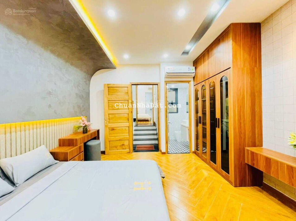 Bán nhà hẻm xe hơi đường Tân Hưng phường 12 quận 5, DT: 4x18m, nhà cấp 4 tiện xây mới, giá 11 tỷ