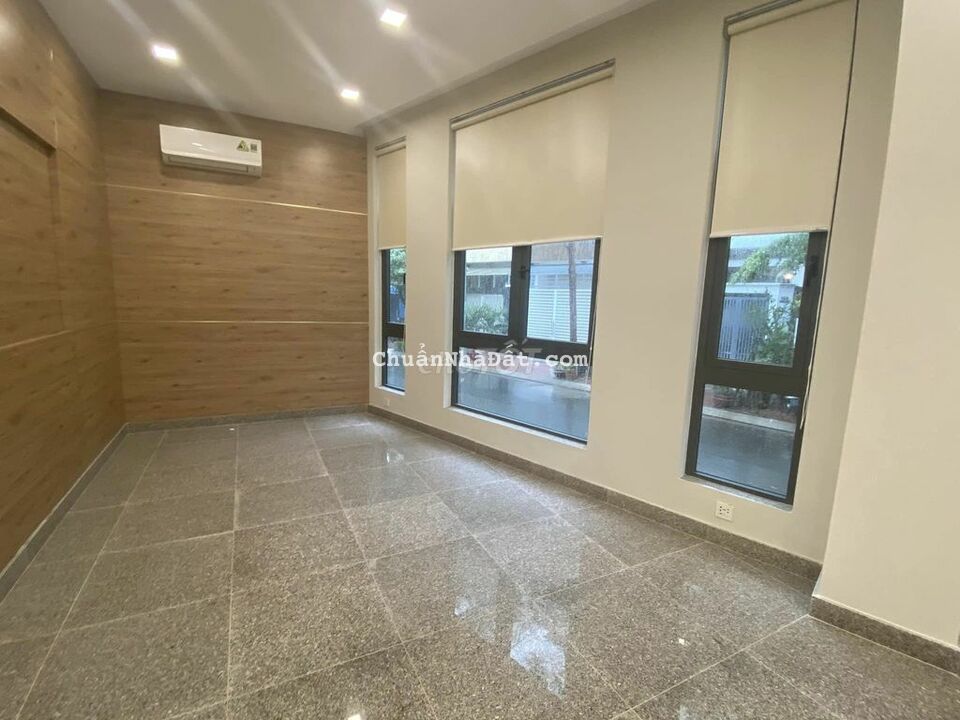 Bán nhà KDC kim sơn Quận 7 DT 132m2 căn góc 2 mặt tiền giá 33 tỷ