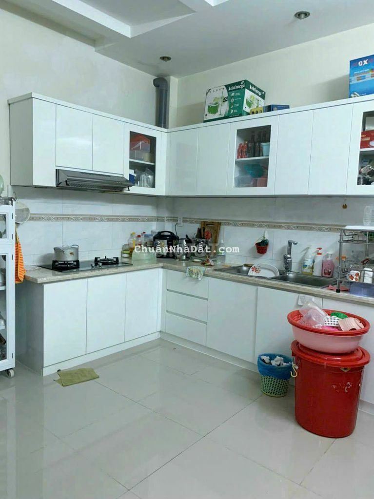 NHÀ PHỐ 2 LẦU ,ĐEP ,TRẦN XUÂN SOẠN, P. TÂN HƯNG, Q. 7 GIÁ 5,75 TỶ