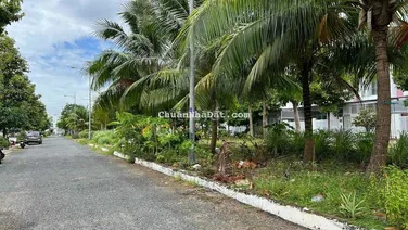 Nhà Phú Cường view công viên gần Chợ, 5x22, 2 tâng