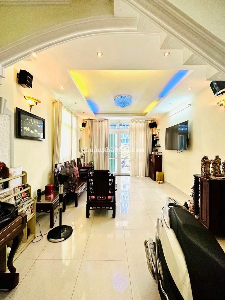 Hẻm 10M xe tải tránh thông - 4 TẦNG - Gần công viên HVT - Nhỉnh 11 TỶ