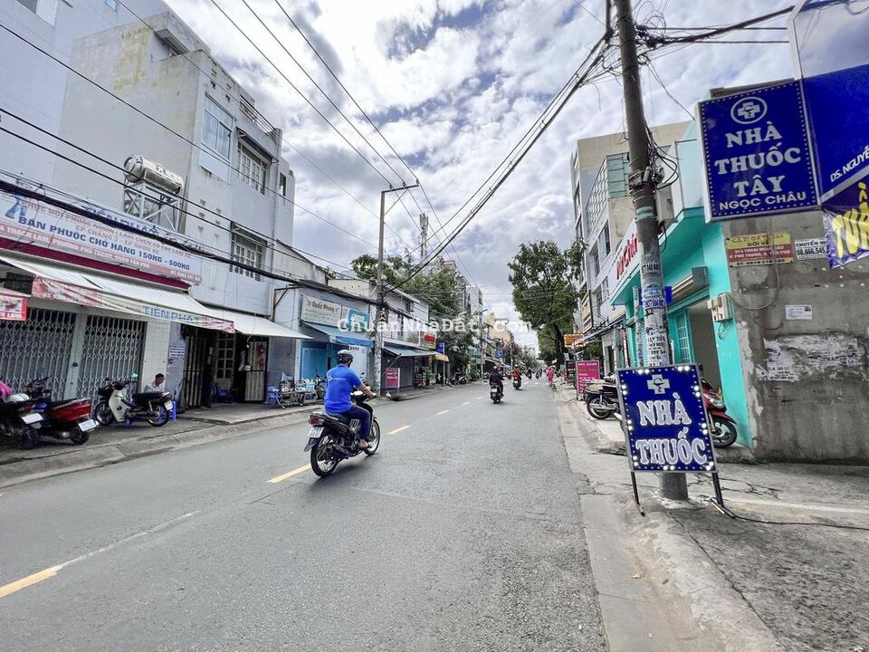 Mặt Tiền Thạch Lam (Không Lỗi) dt 4.04x17 Nhà 1 Lầu, 8.6 tỷ TL