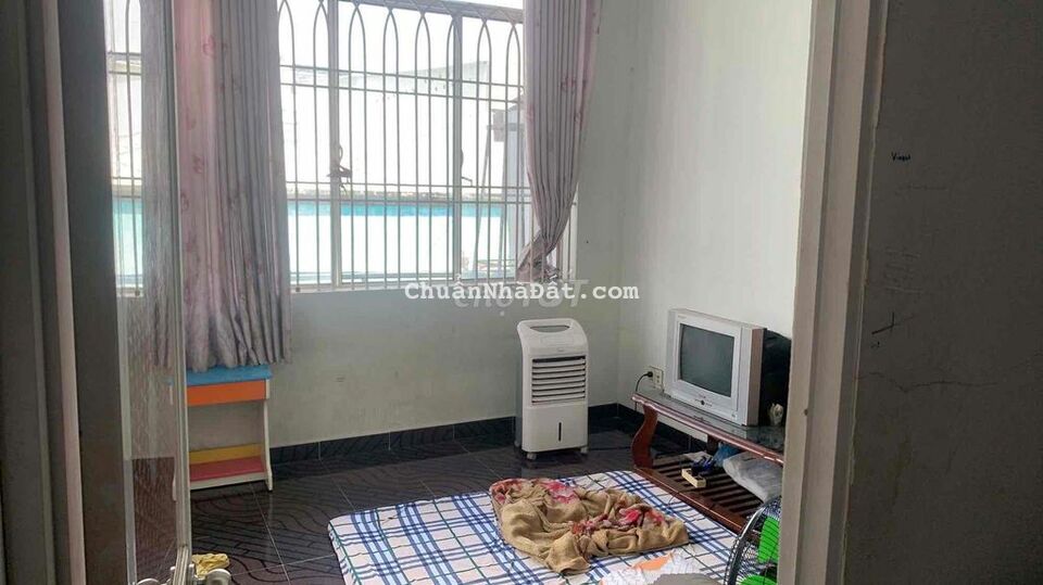 Nhà sát MT vườn lài Quận 85m2 x 3Tang BTCT nhinh nhỉnh 6 ty tl