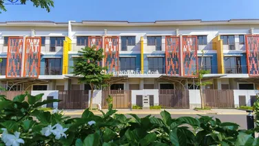 Cần Bán 1 Căn Nhà Phố 3 Tầng Sun Casa Central - Chỉ 2,8 Tỷ