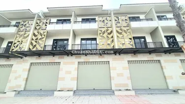 Cần Bán Căn 3 Tầng Sun Casa Central Mặt Đường DB 4 - F0 Từ CĐT VSIP