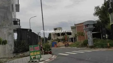 BÁN NHÀ mới xây, 890 triệu vào ở ngay, sát chợ vĩnh tân