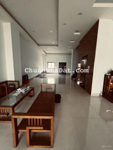 Căn hộ mặt tiền Hồ Văn Tư, 1 hầm 1T4L. Mới Xây Kiên cố, có thang máy, thu nhập ổn định ngang 9m