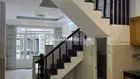 Nhà ngay chợ thủ đức, DT: 64m2, giá siêu hời 1 tỷ 850, SHR
